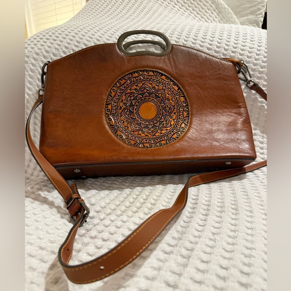New Brown Leather Handbag with Mandala Design Handle with removable strap - Picture 2 of 12